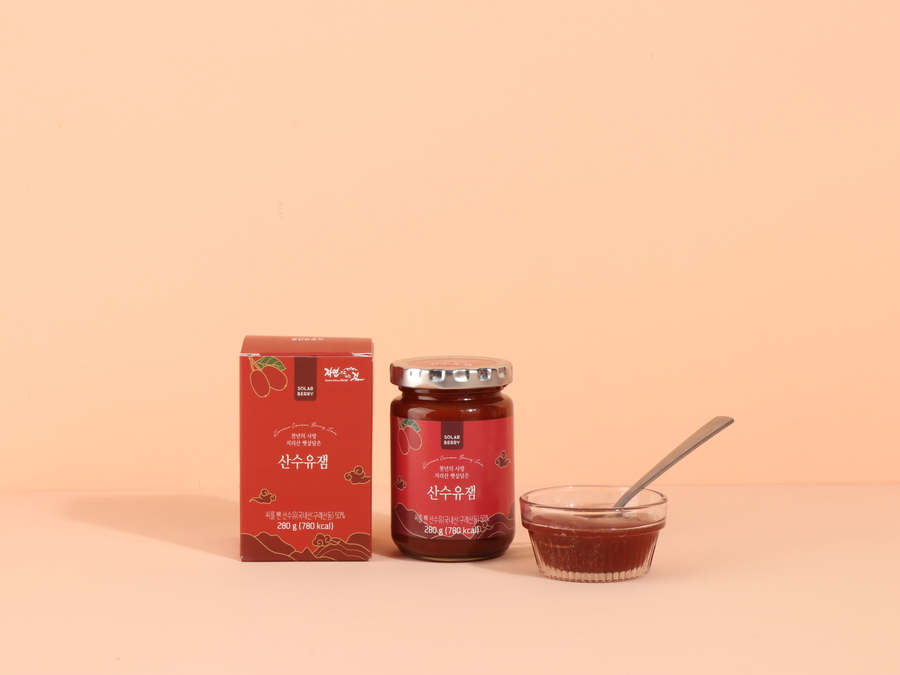 Solarberry Korean Cornus Berry Jam 280g