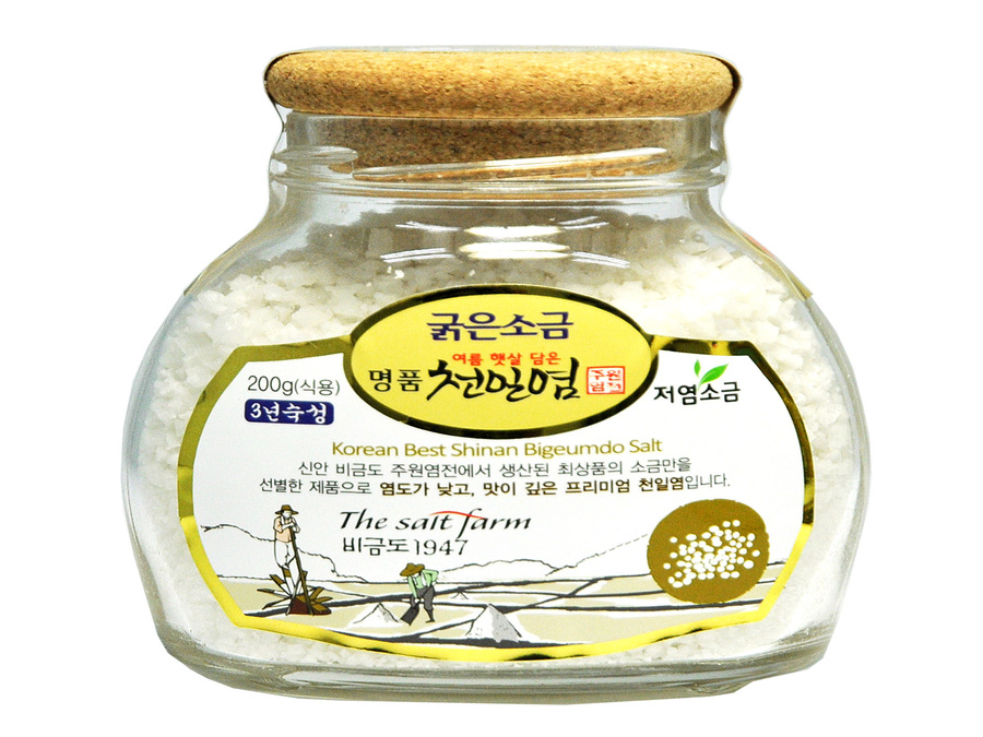 Summer Hatsaldameun Brand Sea Salt (Coarse Salt) – 200g / glass bottle