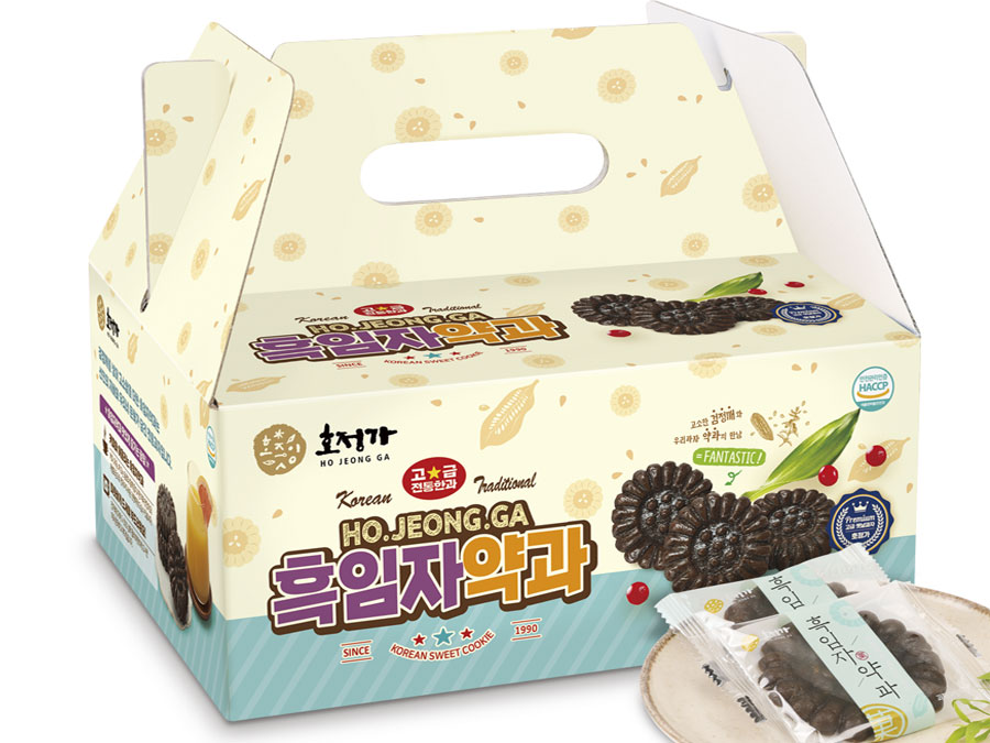 Hojeongga Black Sesame Yakgwa (Deep-fried Honey Cookie) Set (1kg)